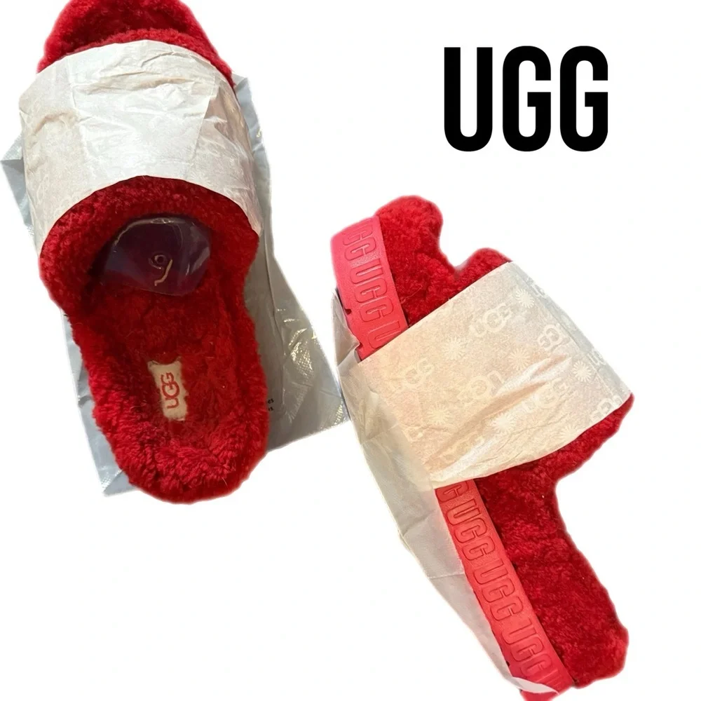 UGG Fluffita Sheep Fur Platform Slippers - Sandals Red size 9 (worn twice) - Picture 12 of 17